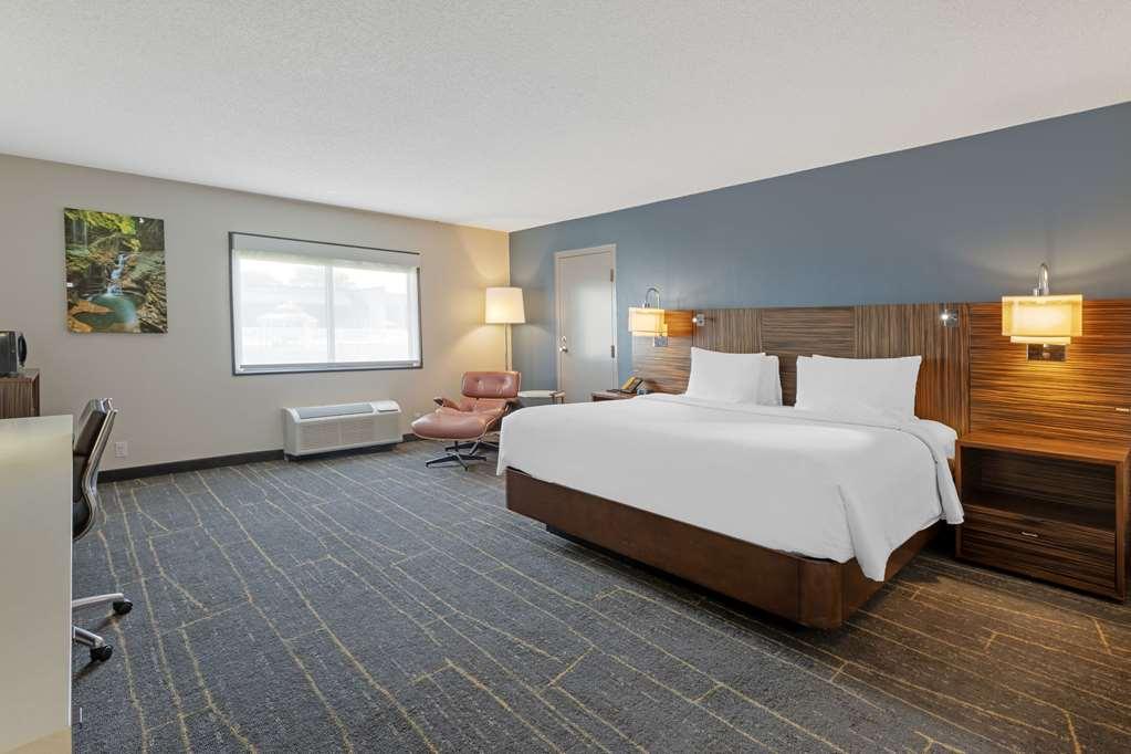 The Lux Hotel & Conference Center, Ascend Hotel Collection Waterloo Quarto foto